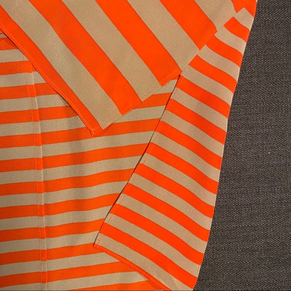 BCBG Edita Silk Tank - Picture 4 of 9